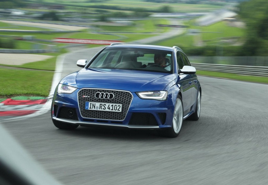 Name:  Audi-RS4_Avant_2013_1024x768_wallpaper_08.jpg
Views: 2454
Size:  162.5 KB