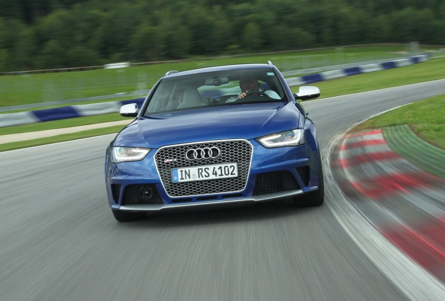 Name:  Audi-RS4_Avant_2013_1024x768_wallpaper_38.jpg
Views: 2521
Size:  150.0 KB