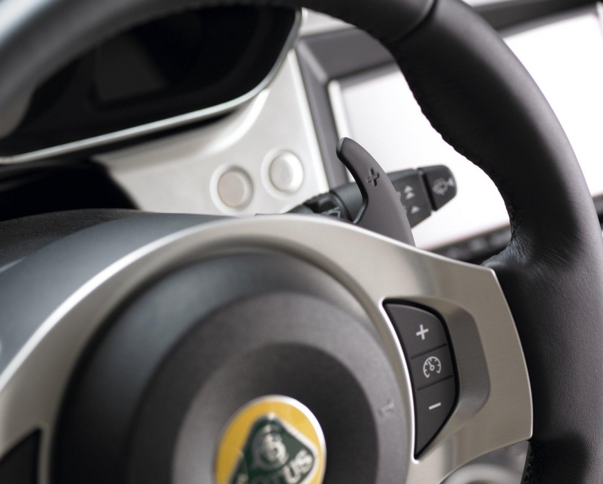 Name:  2011-Lotus-Evora-IPS-Option-Steering-Wheel-View.jpg
Views: 414
Size:  123.9 KB