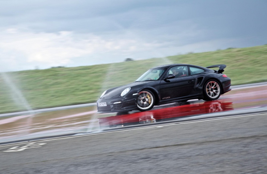 Name:  69606-a-por1.jpg
Views: 1069
Size:  136.8 KB