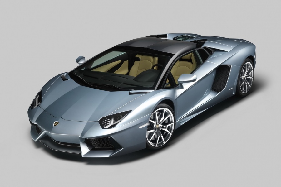 Name:  Lamborghini-Aventador-LP-700-4-Roadster-13[2].jpg
Views: 2454
Size:  105.4 KB