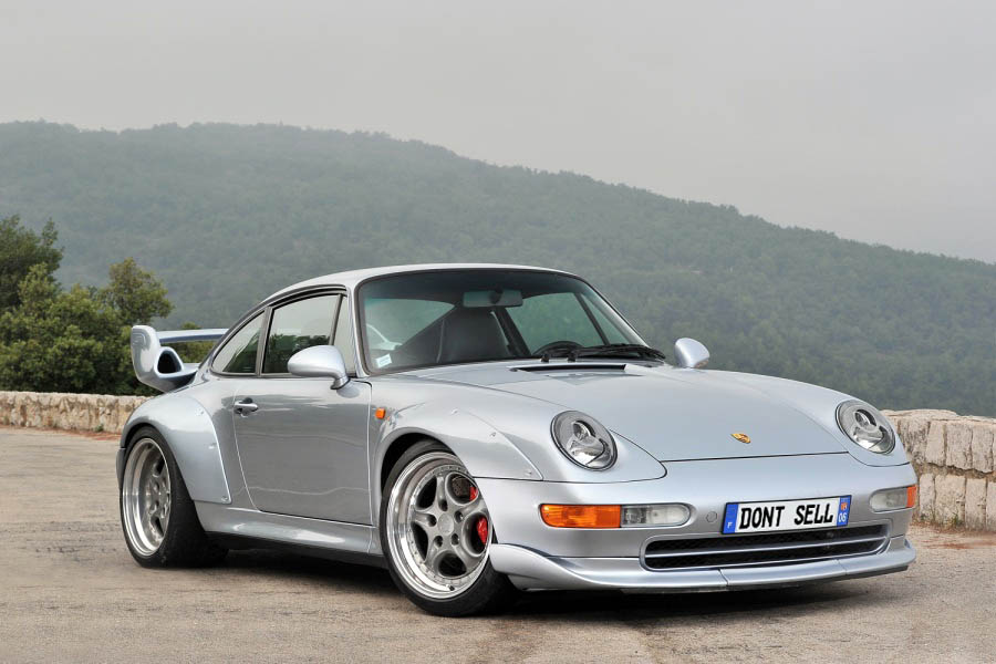 Name:  993 gt2 dauction.jpg
Views: 545
Size:  88.7 KB