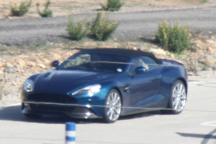 Name:  Erlkoenig-Aston-Martin-Vanquish-Roadster-19-fotoshowImageNew-e28ddae-643209.jpg
Views: 1225
Size:  80.2 KB