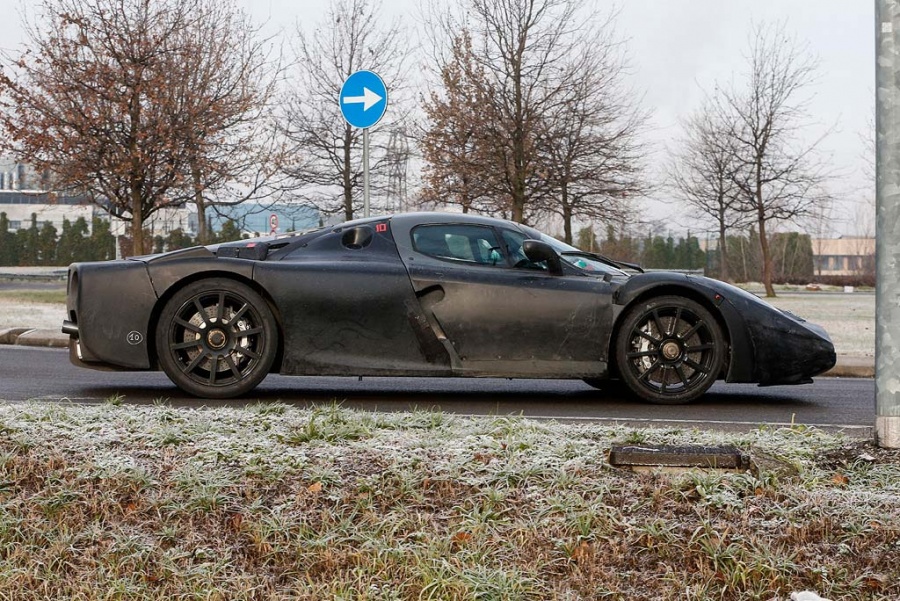 Name:  ferrari5_1024.jpg
Views: 1866
Size:  323.2 KB