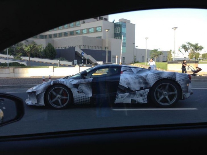 Name:  LaFerrari-3-728x546.jpg
Views: 2391
Size:  67.4 KB