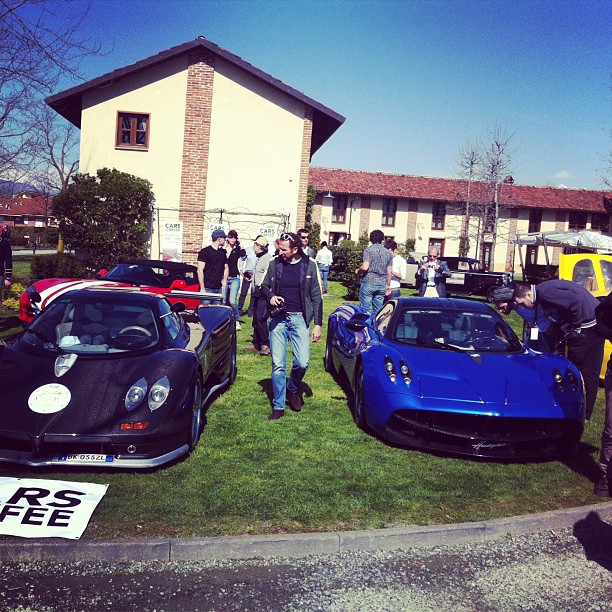Name:  Blue huayra & Zonda.jpg
Views: 989
Size:  157.5 KB