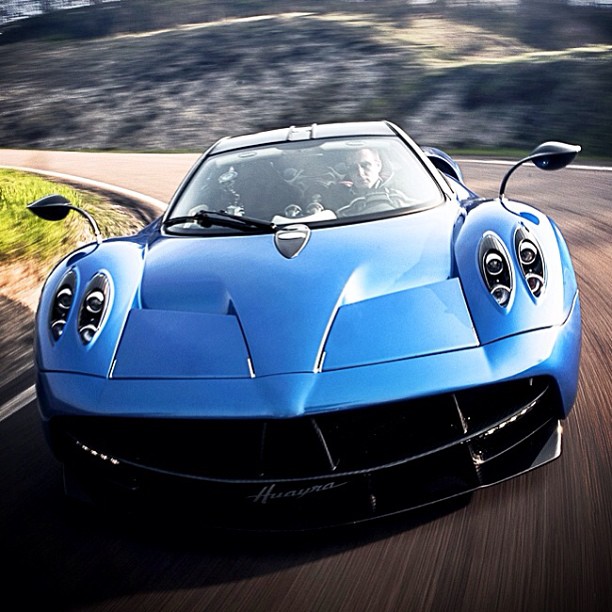 Name:  huayra.jpg
Views: 1451
Size:  96.8 KB