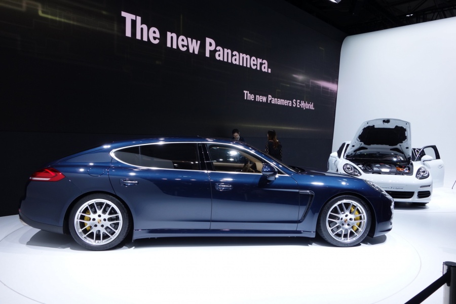 Name:  LWB Panamera (4).jpg
Views: 1806
Size:  119.2 KB
