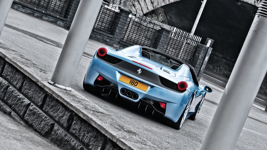 Name:  ferrari-458-spider-by-kahn-design-photo-gallery_6.jpg
Views: 2048
Size:  199.2 KB