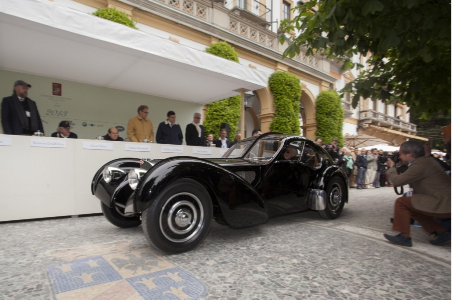 Name:  ralph-lauren-and-his-1938-bugatti-57sc-atlantic_100428384_l.jpg
Views: 1239
Size:  182.3 KB