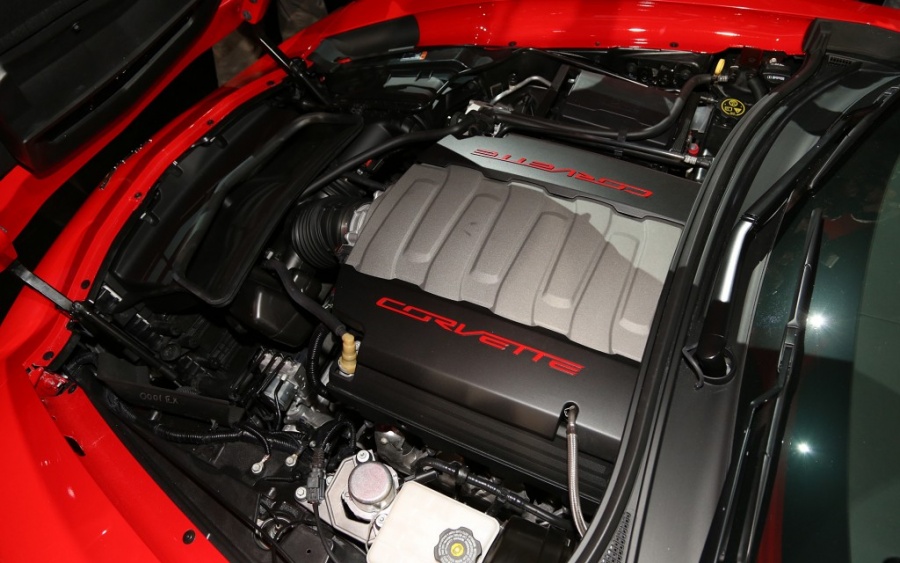 Name:  2014-chevrolet-corvette-live-reveal-engine-1024x640.jpg
Views: 457
Size:  167.7 KB