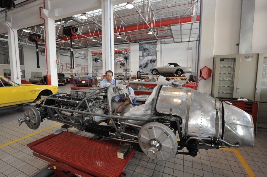Name:  ferrari-classiche-19.jpg
Views: 701
Size:  224.1 KB