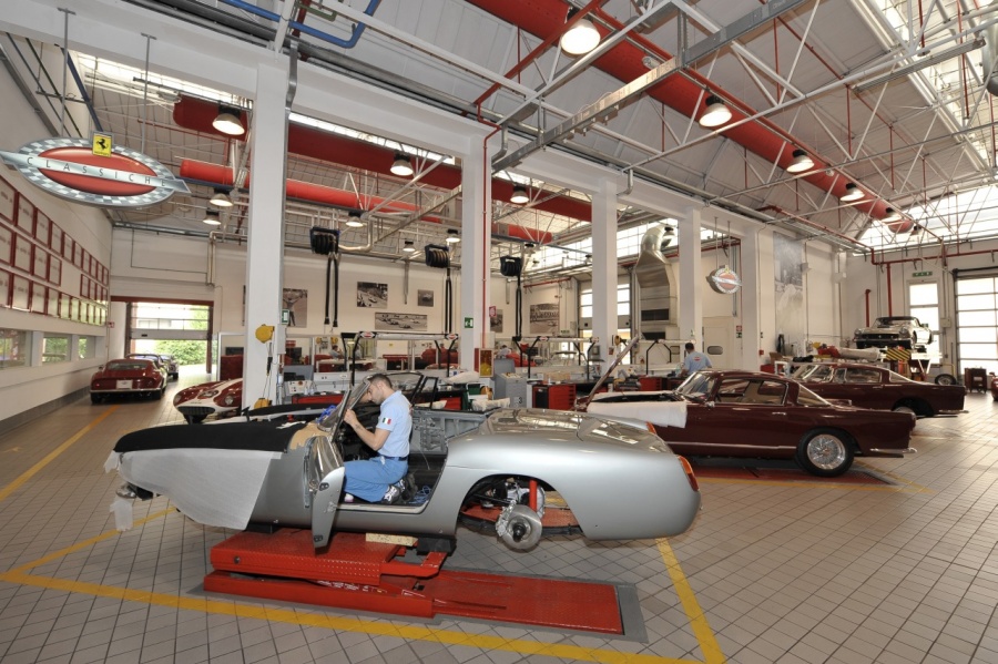 Name:  ferrari-classiche-23.jpg
Views: 645
Size:  239.8 KB