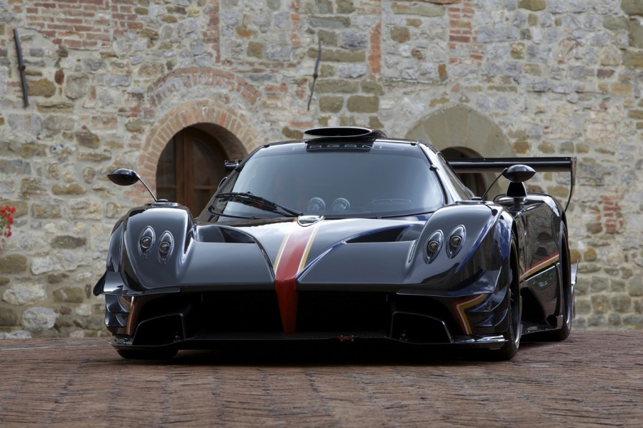 Name:  pagani-zonda-revolucion-1.jpg
Views: 1832
Size:  193.2 KB