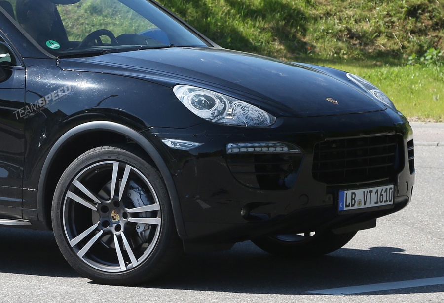 Name:  Porsche Cayenne facelift 2.jpg
Views: 1682
Size:  205.0 KB