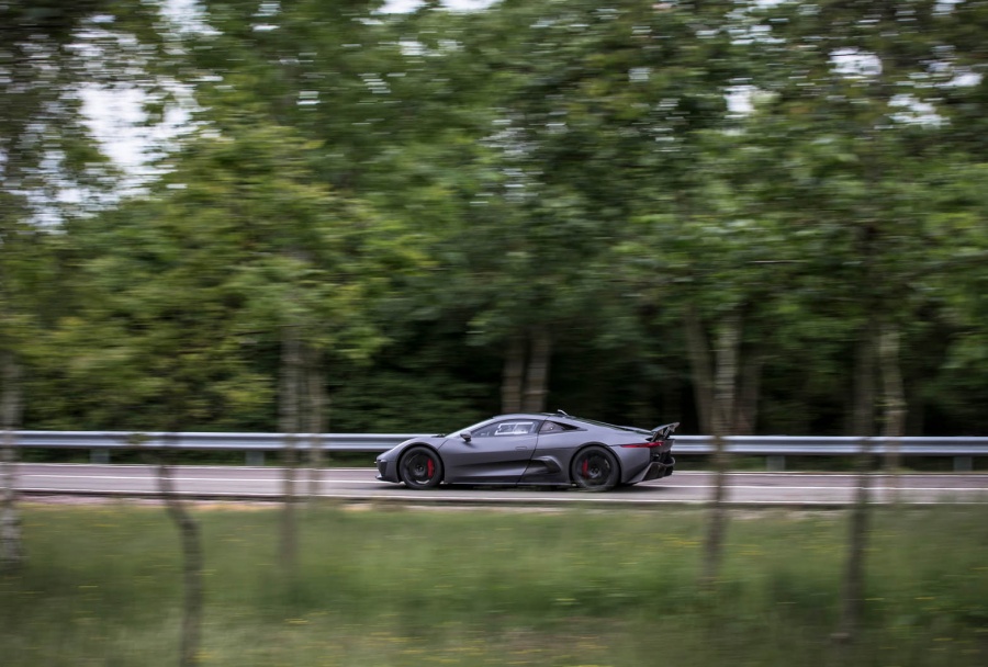 Name:  Jaguar_C-X75-0375.jpg
Views: 1015
Size:  173.4 KB