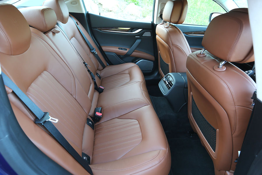 Name:  E67B6644.jpg
Views: 1237
Size:  102.1 KB