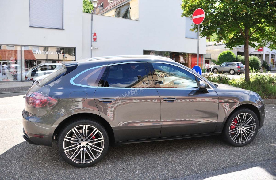 Name:  Porsche Macan Turbo 5.jpg
Views: 4678
Size:  247.9 KB