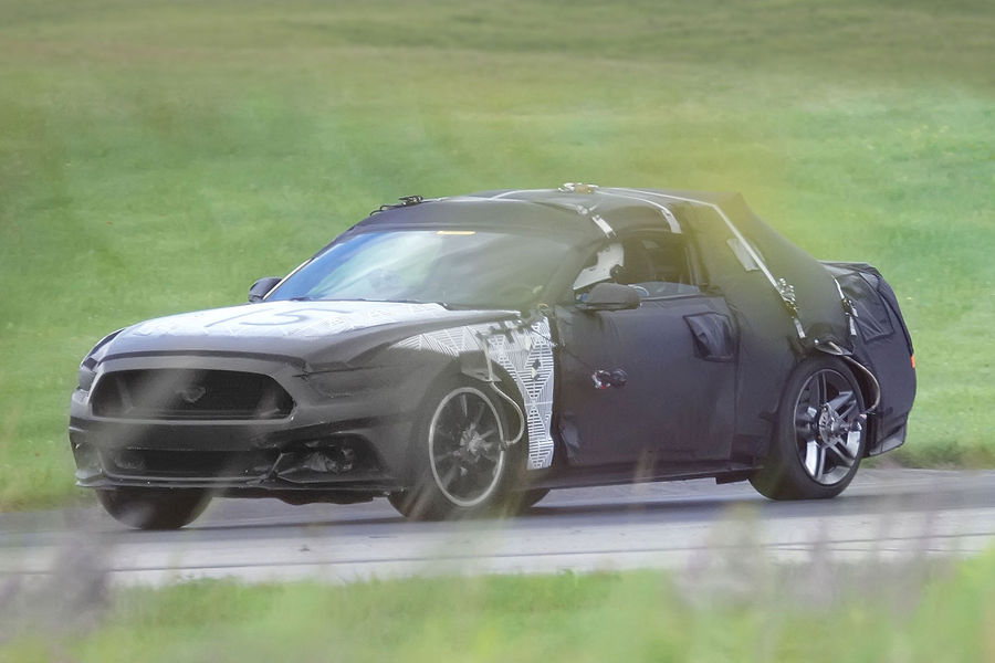 Name:  Ford-Mustang-Erlkoenig-fotoshowBigImage-57250c79-711835.jpg
Views: 691
Size:  64.2 KB