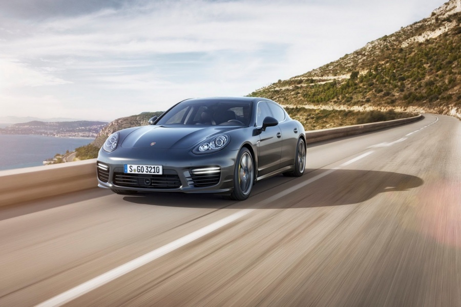 Name:  Porsche-Panamera-Turbo-S-FL-1[2].jpg
Views: 1013
Size:  158.2 KB