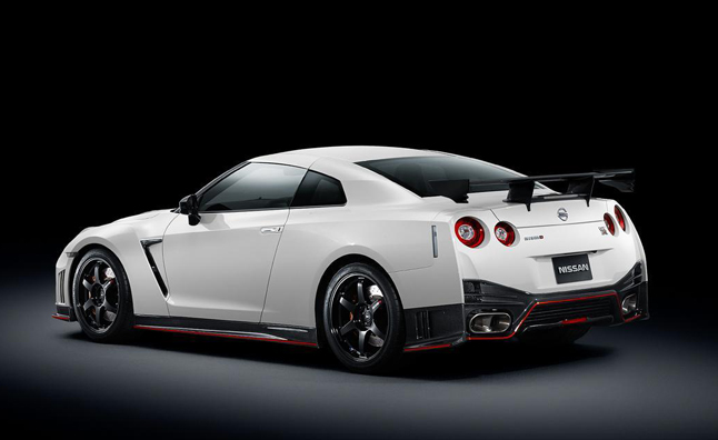 Name:  nissan-gt-r-nismo-leaked-2.jpg
Views: 680
Size:  91.8 KB