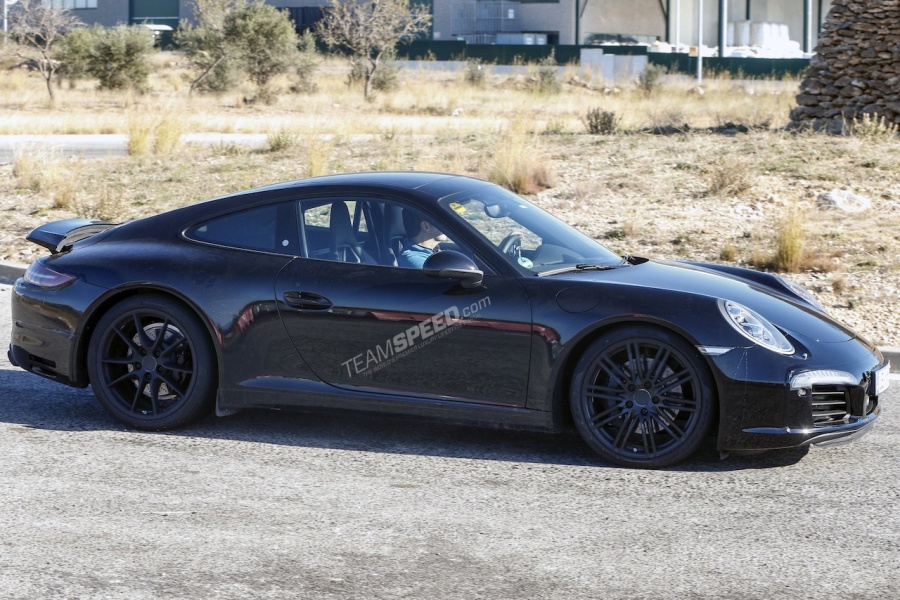 Name:  Porsche 911 Facelift 003.jpg
Views: 2406
Size:  249.3 KB