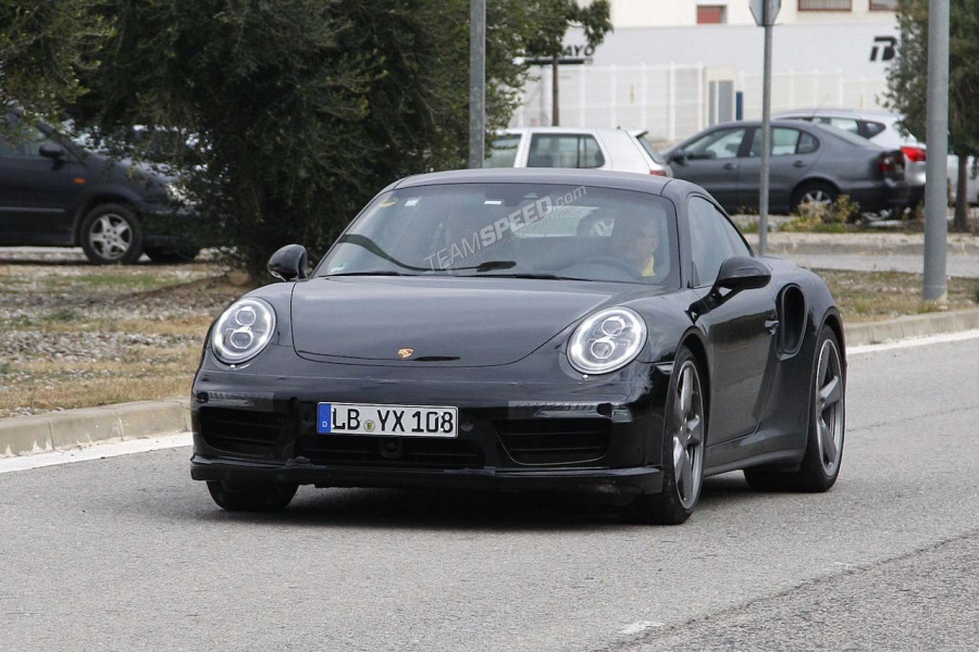 Name:  Porsche 911 Turbo Facelift 001.jpg
Views: 2739
Size:  212.4 KB