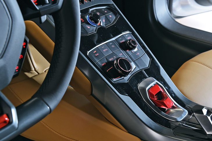 Name:  Lamborghini-Hurac-n-2014-729x486-22b4a1f3747a73be.jpg
Views: 3752
Size:  73.1 KB