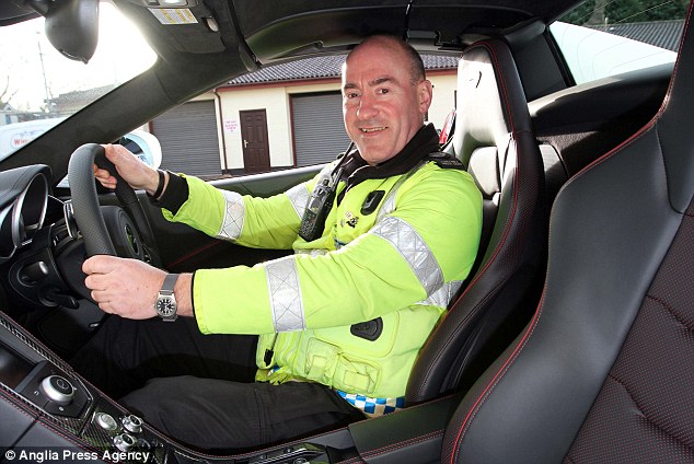 Name:  article-2537256-1A8BE47900000578-99_634x424.jpg
Views: 755
Size:  81.6 KB