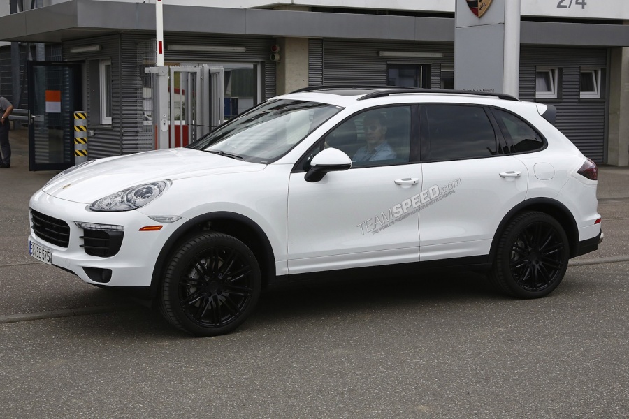 Name:  Porsche Cayenne Facelift 003.jpg
Views: 781
Size:  196.7 KB