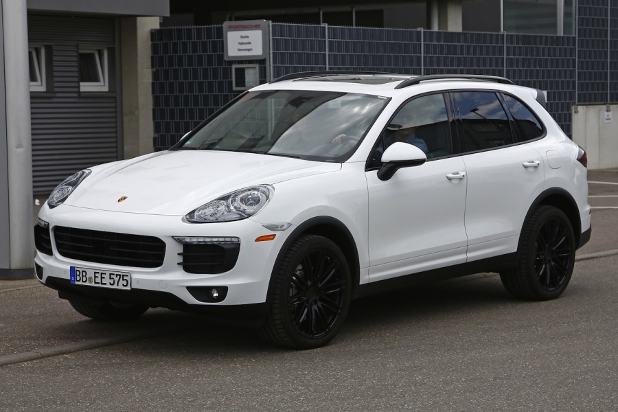 Name:  Porsche Cayenne Facelift 002.jpg
Views: 1030
Size:  173.2 KB