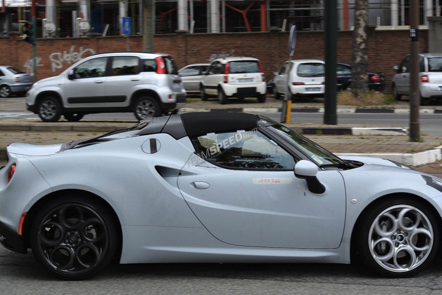 Name:  Alfa 4c Spider 003.jpg
Views: 1566
Size:  177.7 KB