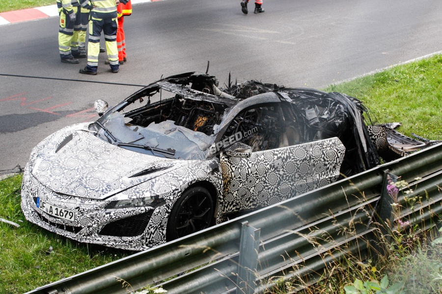 Name:  Honda NSX burnt down 03.jpg
Views: 642
Size:  298.0 KB