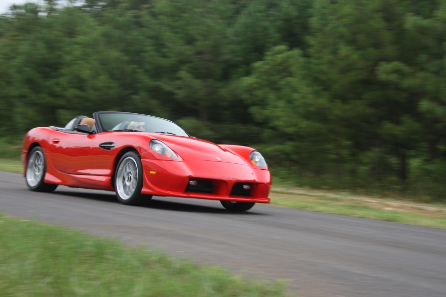 Name:  Esperante Spyder Driving 2.jpg
Views: 509
Size:  122.6 KB