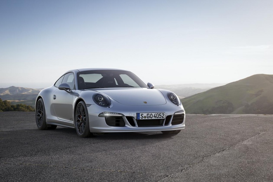 Name:  Embargo_00_01_8_October_2014_Porsche_911_Carrera_4_GTS_front_three_quarter_static.jpg
Views: 1938
Size:  158.1 KB