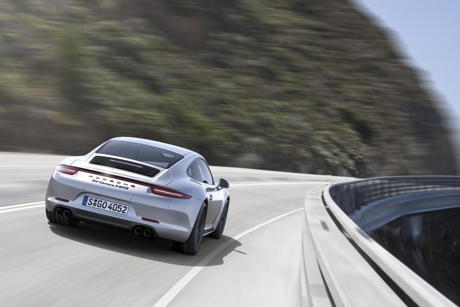 Name:  Embargo_00_01_8_October_2014_Porsche_911_Carrera_4_GTS_rear_three_quarter_action.jpg
Views: 1568
Size:  134.9 KB