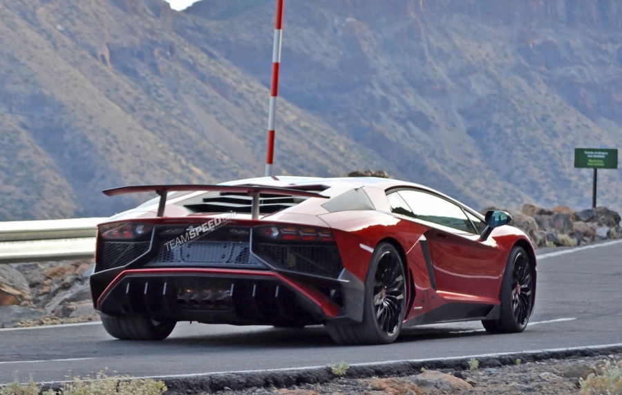 Name:  Lamborghini Aventador SV (8).jpg
Views: 2374
Size:  167.7 KB