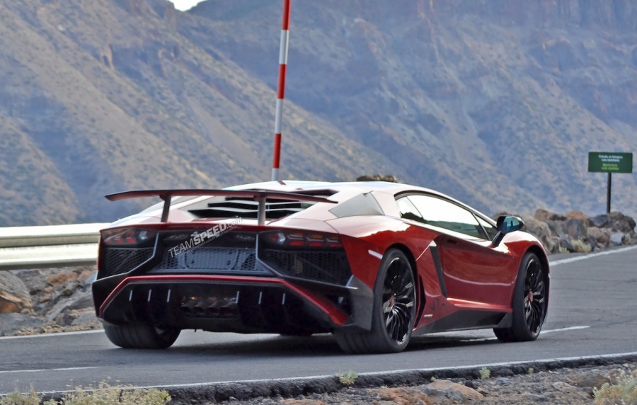 Name:  Lamborghini Aventador SV (8).jpg
Views: 2403
Size:  167.7 KB