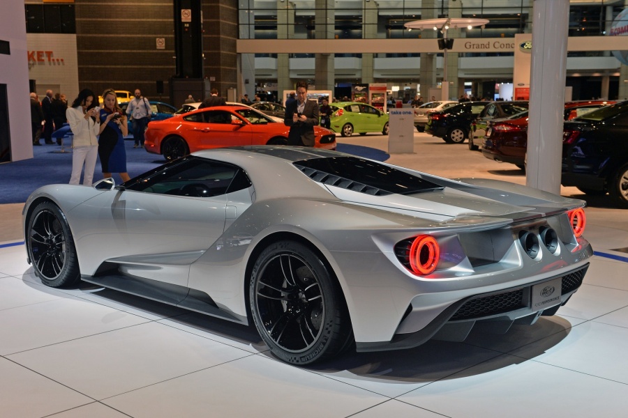 Name:  02-2017-ford-gt-chicago-1.jpg
Views: 1899
Size:  186.0 KB
