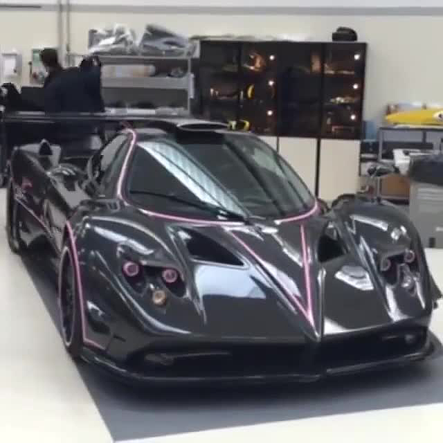 Name:  Zonda 760 JC.jpg
Views: 867
Size:  163.5 KB