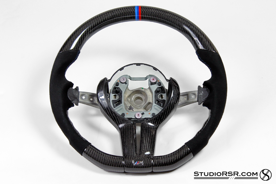 Name:  F80-M3-Carbon-Fiber-steering-wheel-1_zps7aqy1kan.png
Views: 31
Size:  460.0 KB