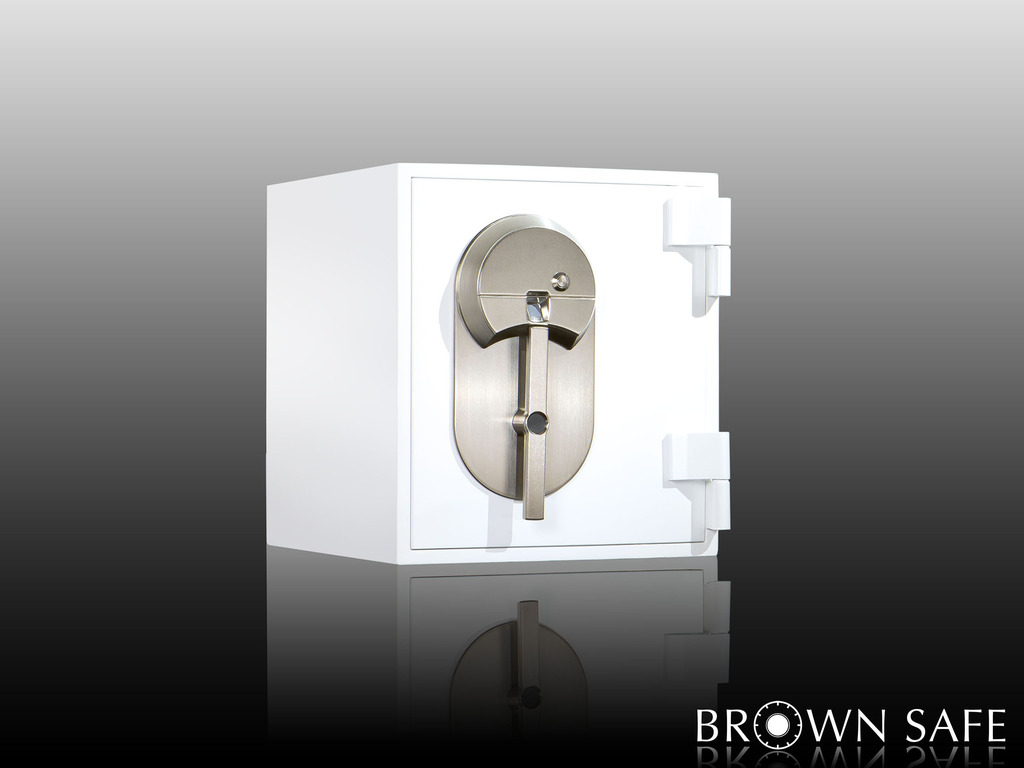 Name:  ManSafe2018-Config01-White-Crbn_DoorClosed_zpsxnnjti1a.jpg
Views: 197
Size:  87.8 KB