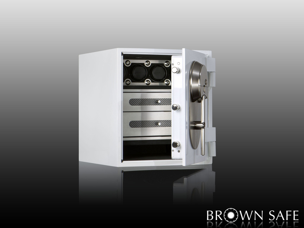 Name:  ManSafe2018-Config01-White-Crbn_DoorCracked_zps2jg4uhhc.jpg
Views: 289
Size:  103.7 KB