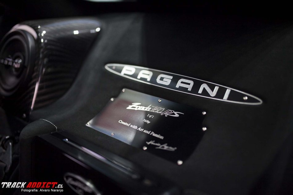 Name:  paganizonda-271_zpsaz3g9ngq.jpg
Views: 330
Size:  72.0 KB