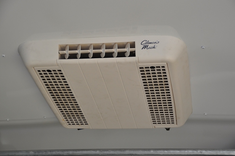 Name:  Roof%20Mounted%2015k%20BTU%20AC_zpsyjcwlbod.jpg
Views: 678
Size:  165.1 KB