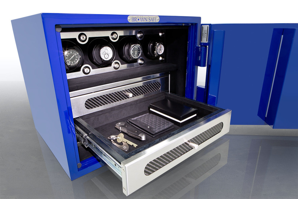 Name: ManSafe1418-Config2_Blue-Stainless-Carbon_ICON%20auction%20safe_Interior-_zpsyhil7pgx.jpg
Views: 129
Size: 216.7 KB