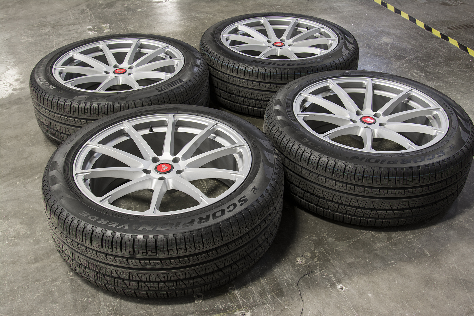 Name:  RANGEROVER2_zps8bf2091e.jpg
Views: 588
Size:  1.84 MB