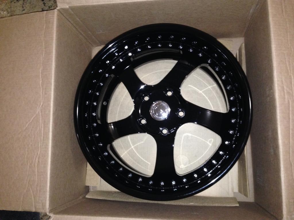 Name:  r1_zpsf33e9097.jpg
Views: 308
Size:  84.5 KB