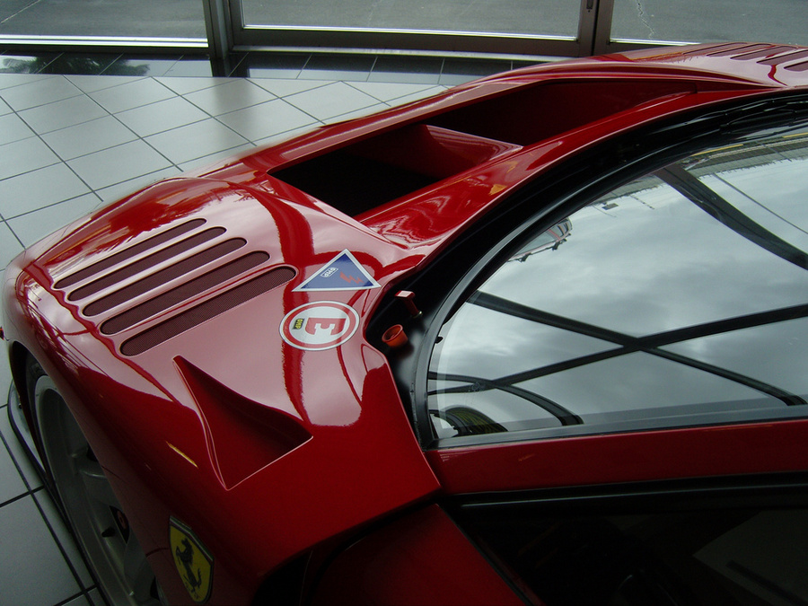 This 1989 Ferrari F40 Competizione Is A Master Build And In Need Of A New  Home - IMBOLDN