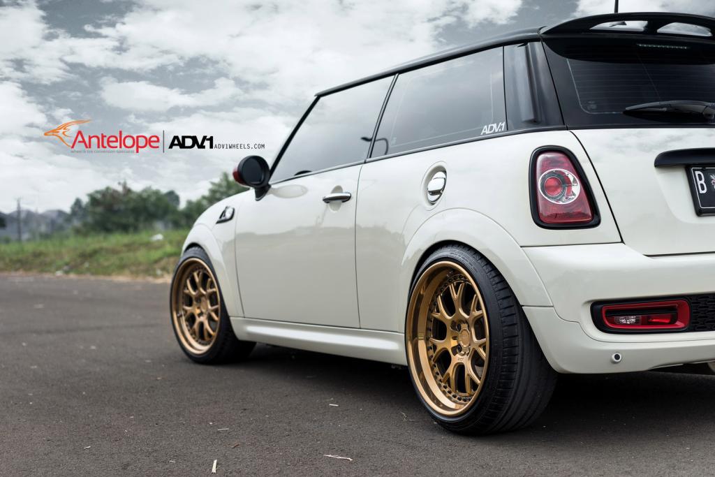 Name:  Mini_CooperS_ADV7TFSL_03.jpg
Views: 244
Size:  84.7 KB